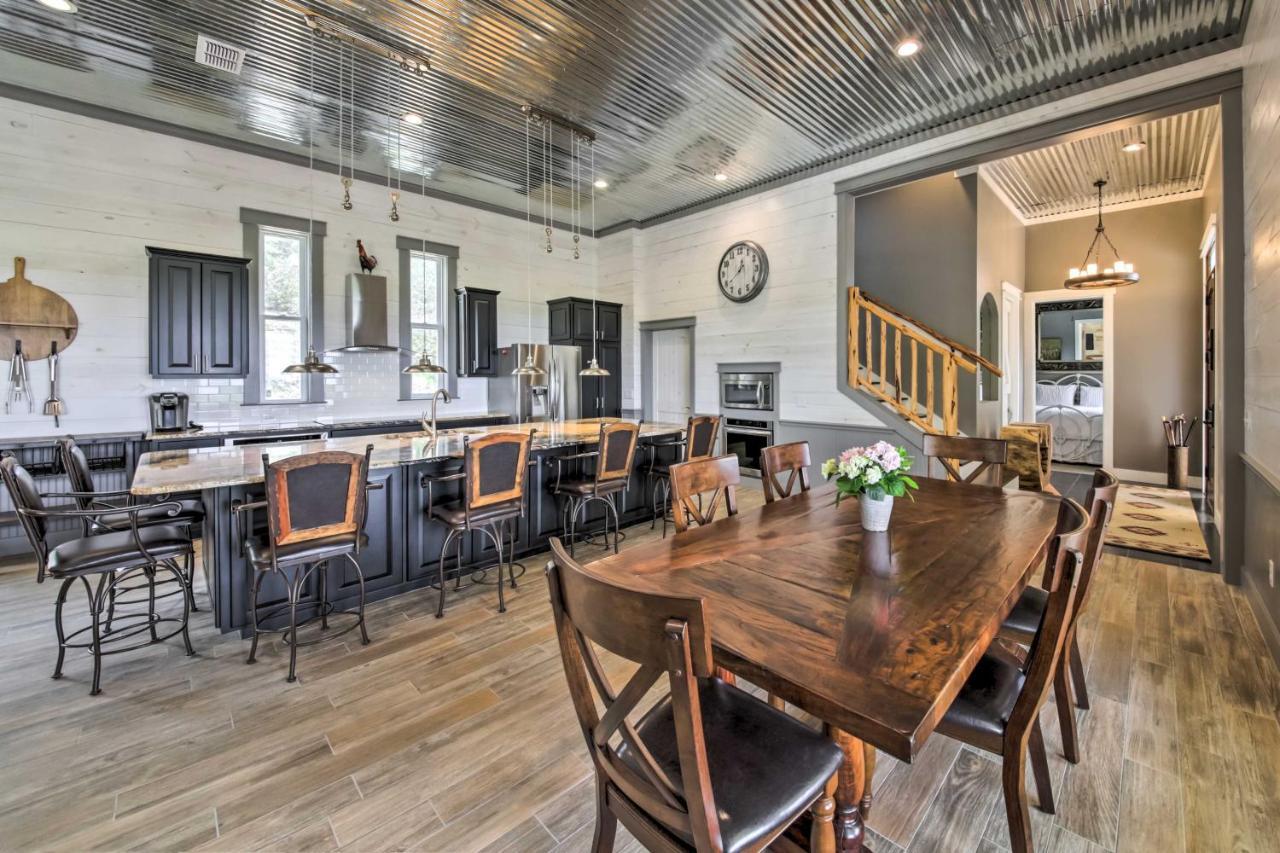 Ladera Wimberley Estate On 13 Acres With Hot Tub Villa Екстериор снимка