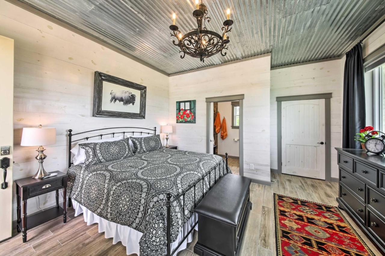 Ladera Wimberley Estate On 13 Acres With Hot Tub Villa Екстериор снимка